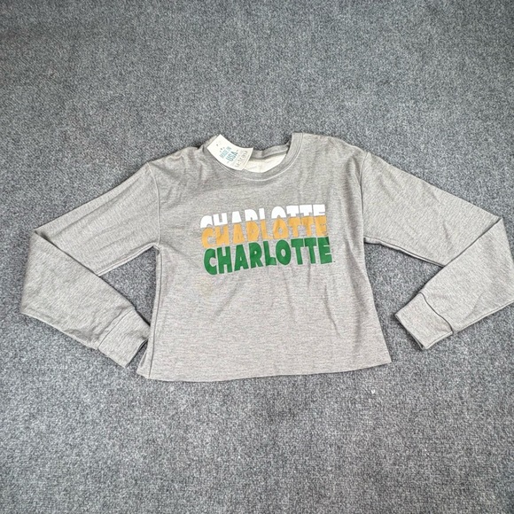 U-Trau Caitlin Crop Sweatshirt Women S Gray‎ UNC Charlotte 49ers Collegiate USA - Picture 1 of 12